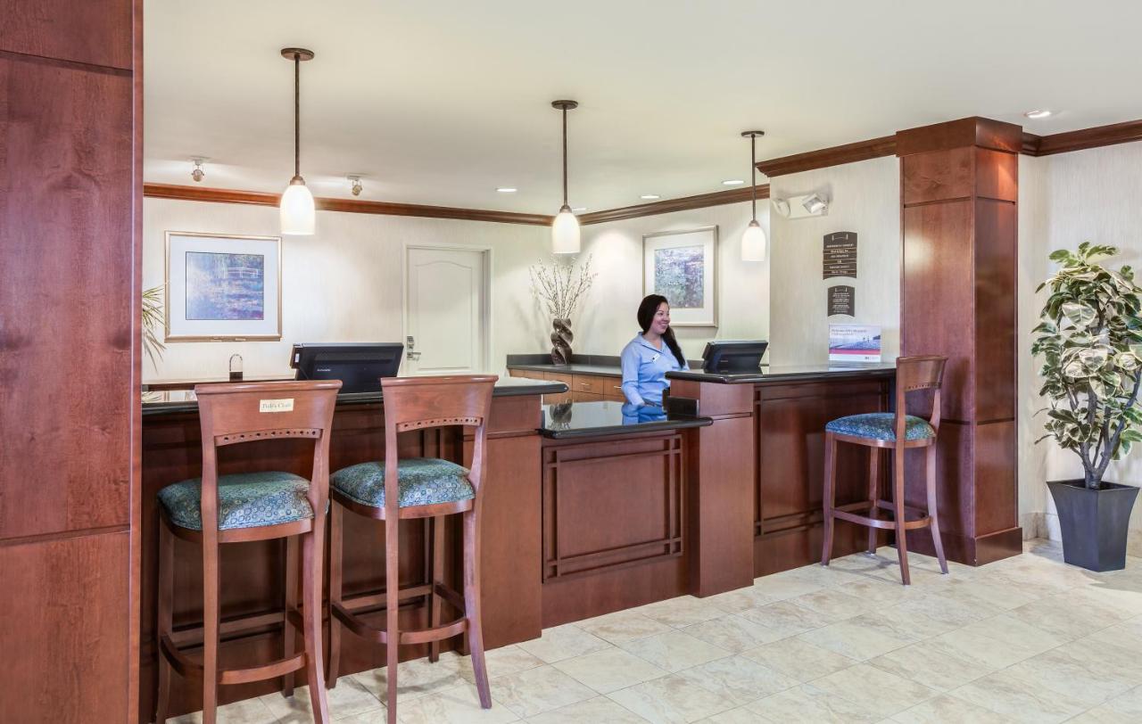 Staybridge Airport By Ihg